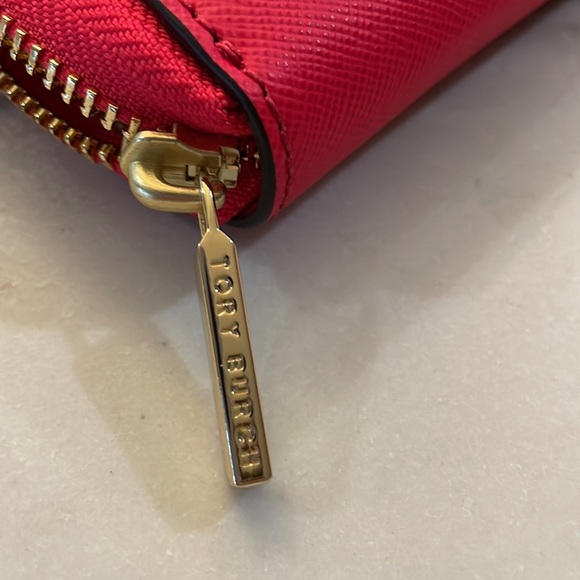 NWT Tory Burch Saffiano leather wristlet wallet in bright red - Picture 4 of 9